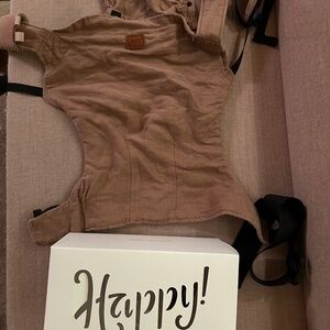 Happy Baby OG Carrier with Suck Pads - Raw Umber